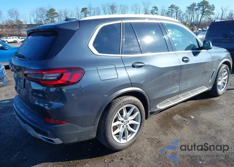 2022 BMW X5 xDrive40I z USA, uszkodzony, nr VIN 5UXCR6C00N9K68159